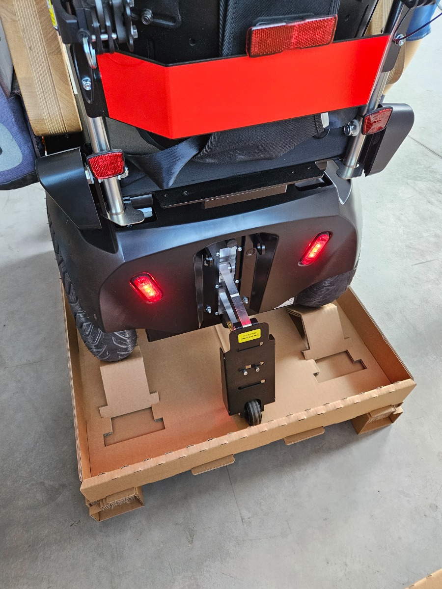 Halterung aus Wellpappe