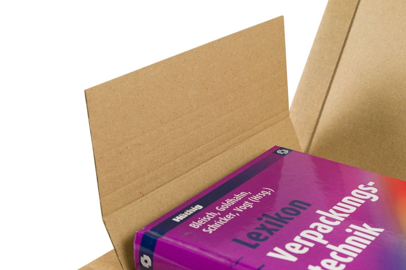 Buchversandverpackung mit SKV, Höhenriller