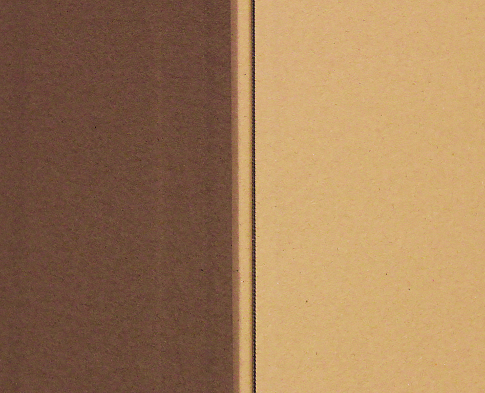 Versandkarton geklebt