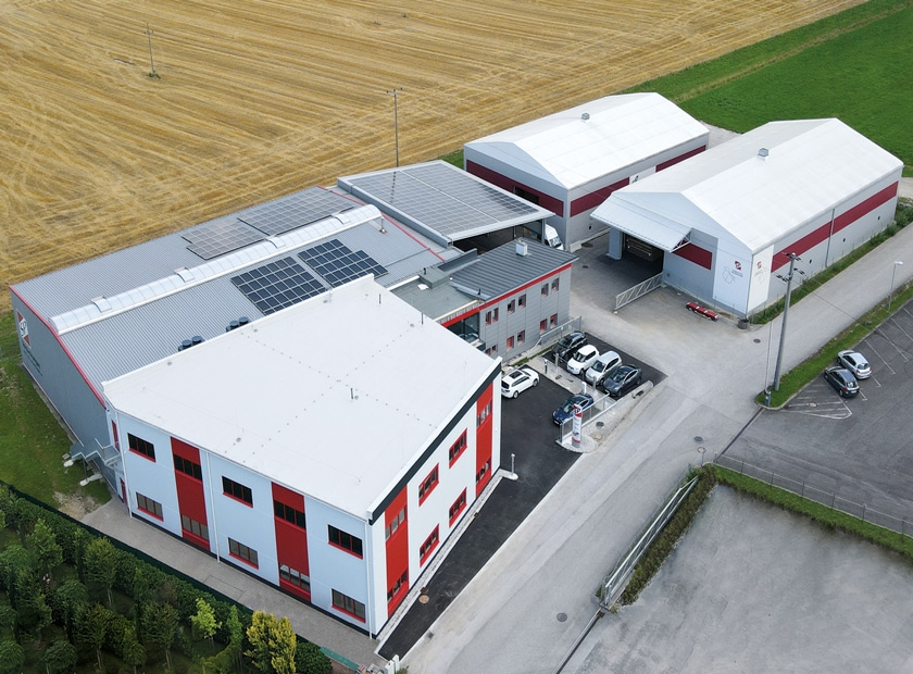 Produzent von Verpackungen, Karton nach Maß und Kartonagen